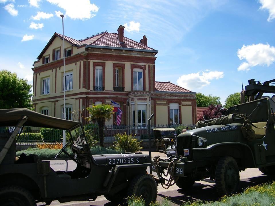 La Roselière Hotel Carentan Esterno foto